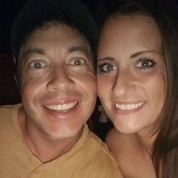 Meet your Posher, Guillermo - Picture 1 of 1